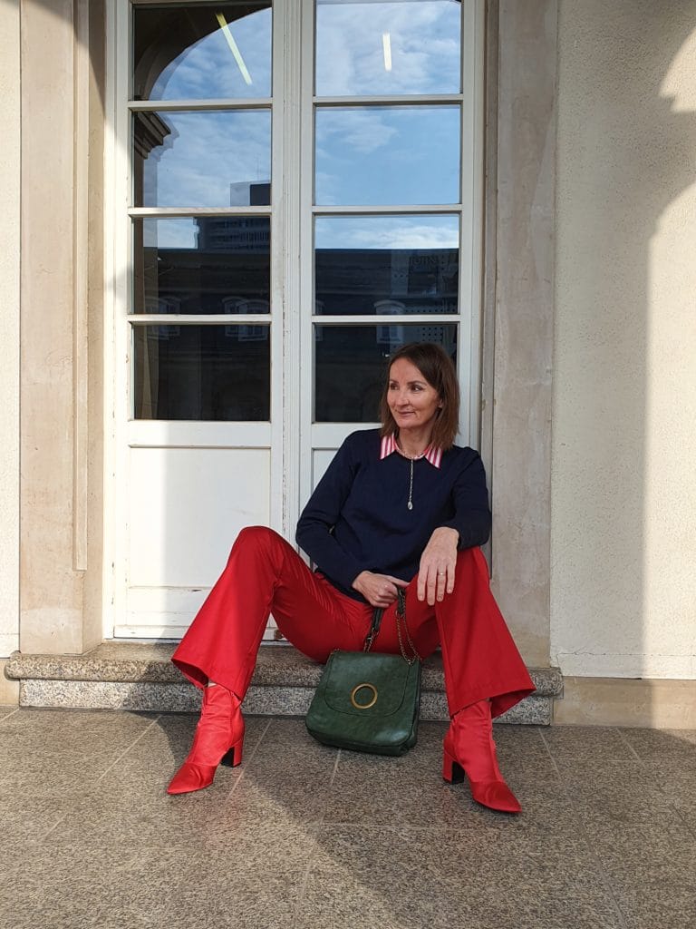 ostertage-modetrends_2020-streifenbluse_rot_weiss-marlene-hose-mode-blog_ue50-oceanblue-style.jpg